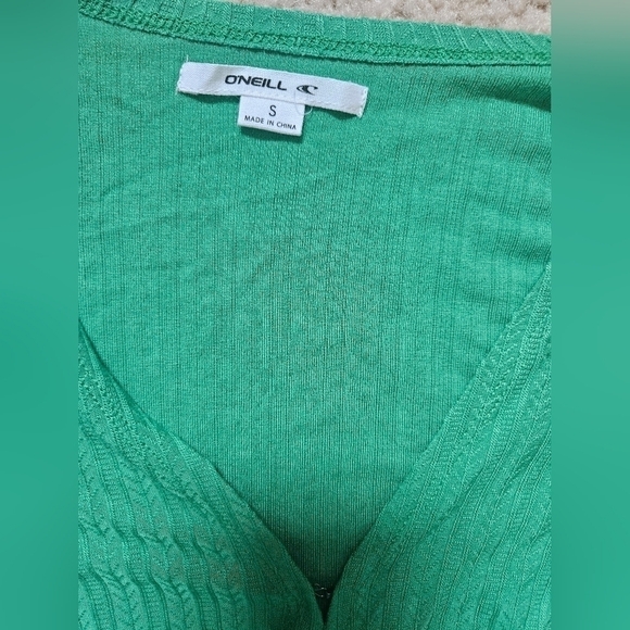 ONIELL Hilda Knot Front Knit Crop Top S - Picture 6 of 7